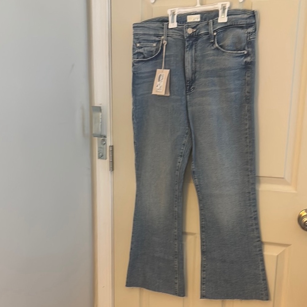 MOTHER Women’s Denim Jeans “The Weekender Fray” Size 31 Punk Charming Wash NWT